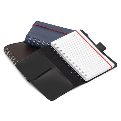 CADERNETA DE COURO SINTÉTICO PERSONALIZADA – BRINDE CORPORATIVO ELEGANTE